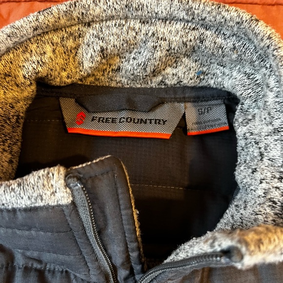 Free Country Jacket - Picture 2 of 3